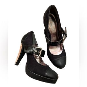 Platform closed toes